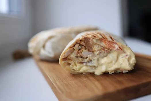 chicken bacon wrap tortilla ranch