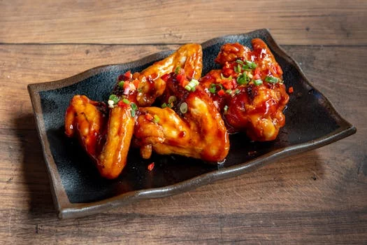 spicy buffalo chicken wings with ranch sauce